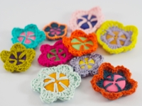 Johanna Rundel Button Crochet Flowers
